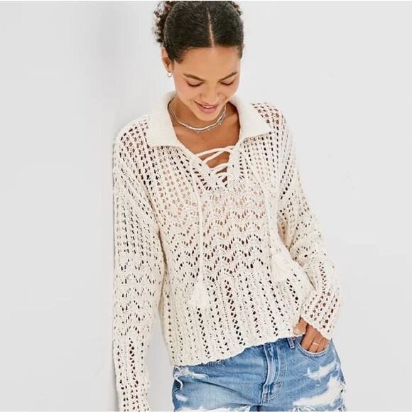 Aerie Crochet Knit Sweater Womens M Cream Lace Up V-Neck Boho Coastal Beachy - Picture 1 of 7